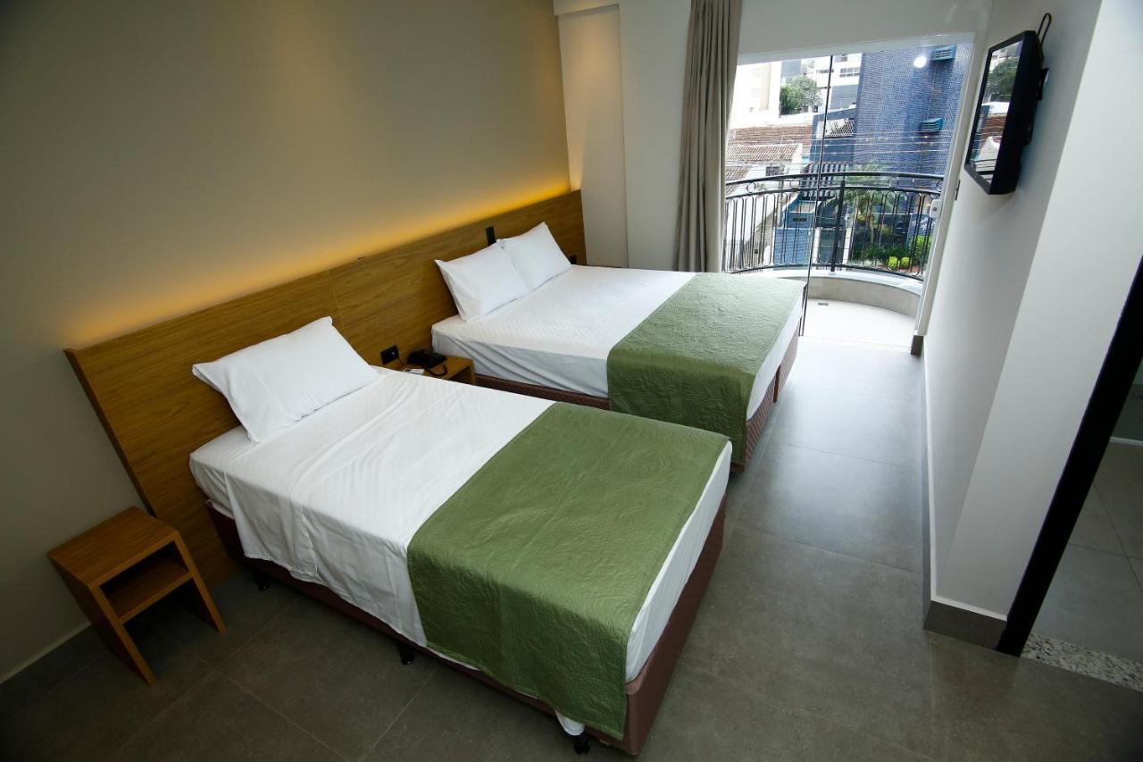 Neo Park Hotel Maringá Esterno foto